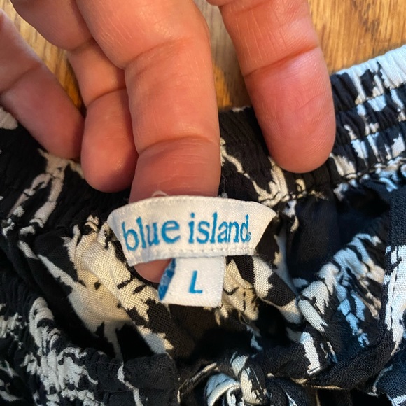 Blue Island black and white tropical top size L - Picture 3 of 12
